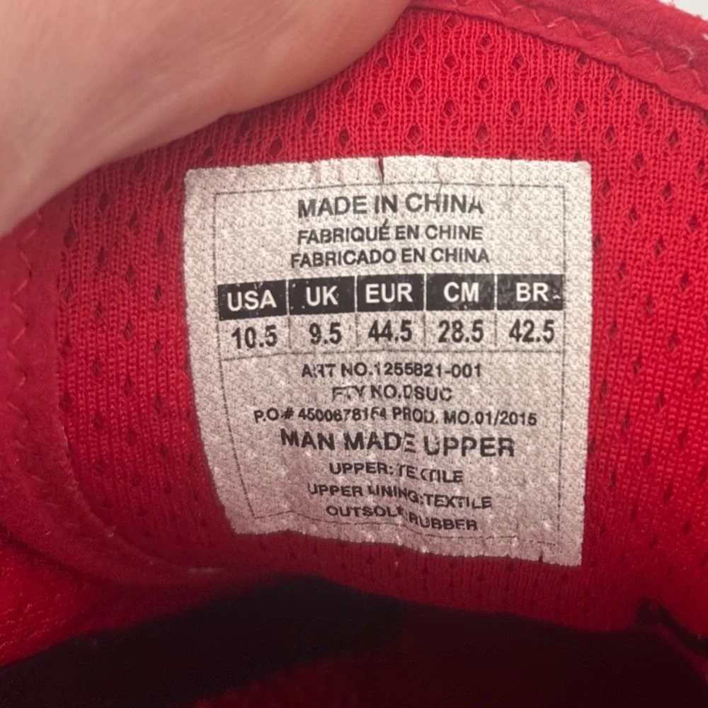Under Armour stylish under
